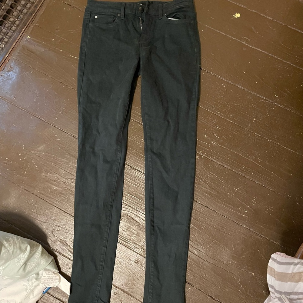 Size 27W dark green Skinny jeans